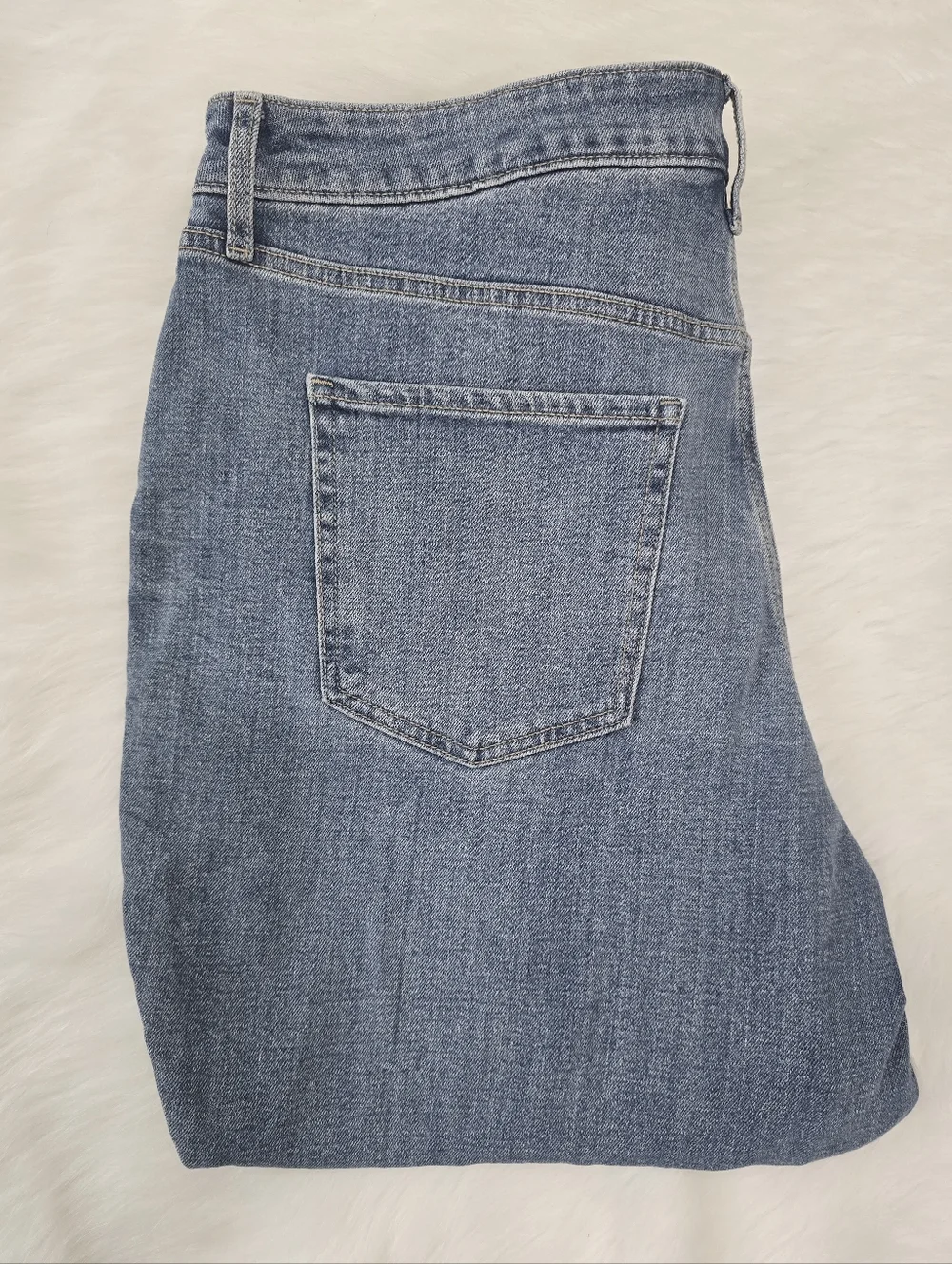 Old Navy High Rise Curvy O.G. Straight Jeans Plus Women Size 20 - Picture 4 of 4